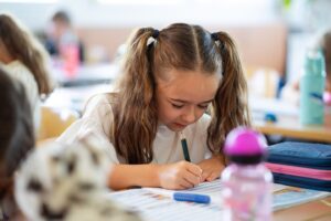 An der B.E.L. Privatschule stärken Schüler:innen ihre Eigenverantwortung und bauen ihre Kompetenzen aus.