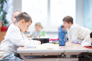 Schüler:innen der B.E.L. Privatschule lernen mit Begeisterung und entfalten ihre Talente.